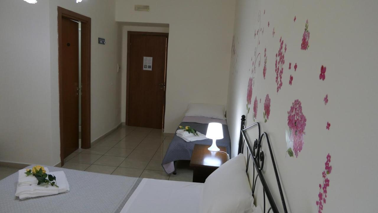 B&B Dimora Cirillo Naples Exterior photo